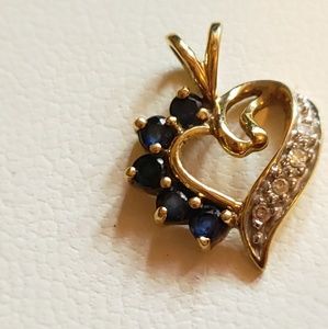 Sapphire pendent
